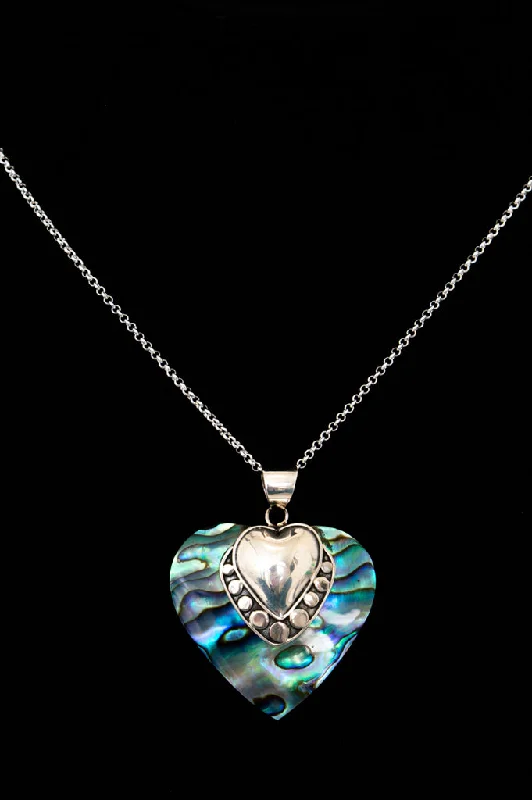 Classic Items Heart Shell Necklace - 002