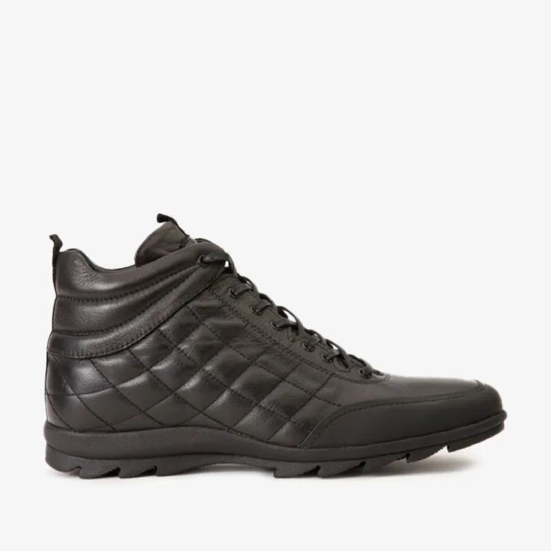 Summer Comfort The Riga Black Leather Casual Lace-Up Men  Boot with a Zipper