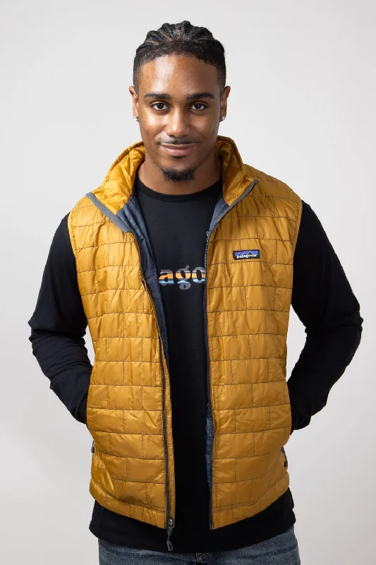 Relaxed Fits Patagonia Men's Nano Puff Vest in Brown | 84242-RPBN