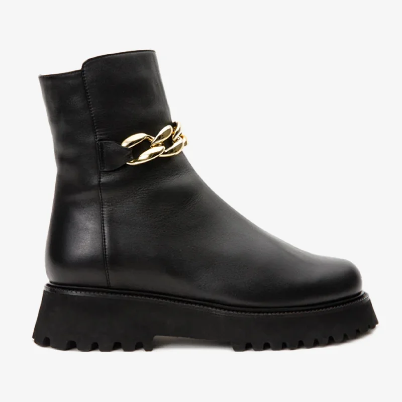 Street Fashion The Nassau Black Leather Ankle Women Boot