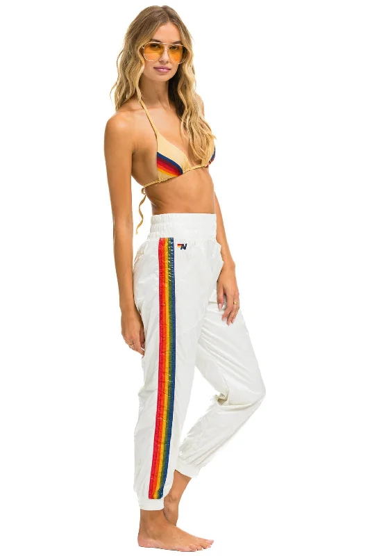 Age-reducing Style 5 STRIPE HI RISE WIND PANT - VINTAGE WHITE