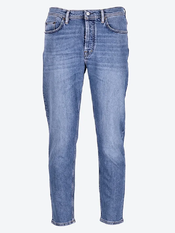 Layered Style River mid blue jeans