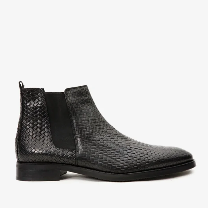 Timeless Outfits The Oslo Black Leather Chelsea Men Boot