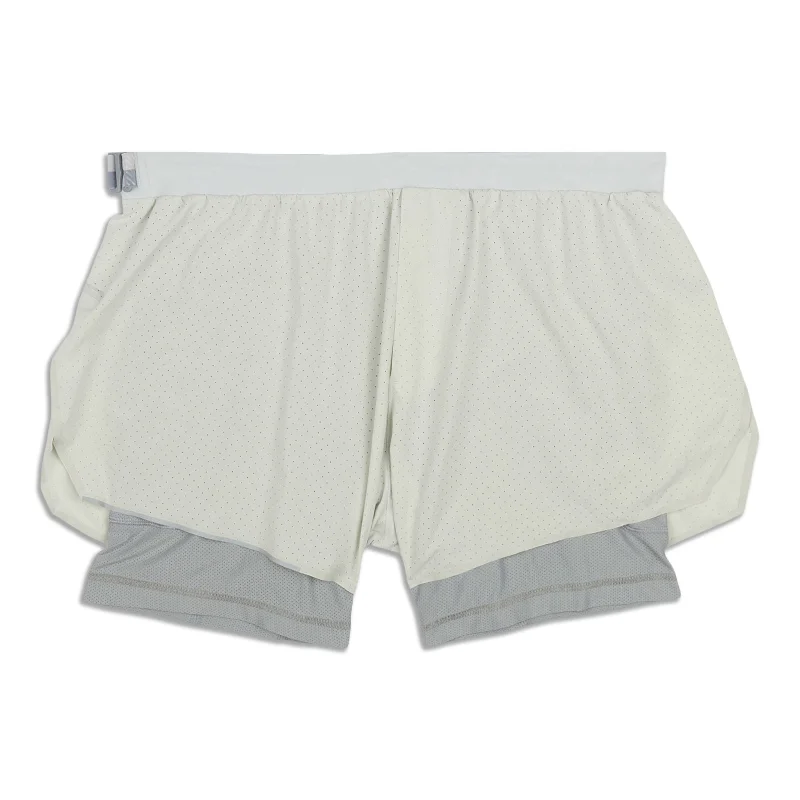 Comfortable Fitwear Lightweight Lined Running Short - Resale