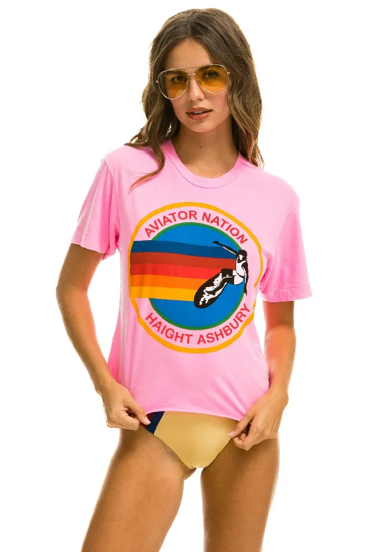 Cozy Lifestyle SIGNATURE HAIGHT ASHBURY  BOYFRIEND TEE - NEON PINK