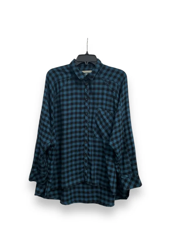 Trendy And Casual Top Long Sleeve By Urban Outfitters In Plaid Pattern, Size: S