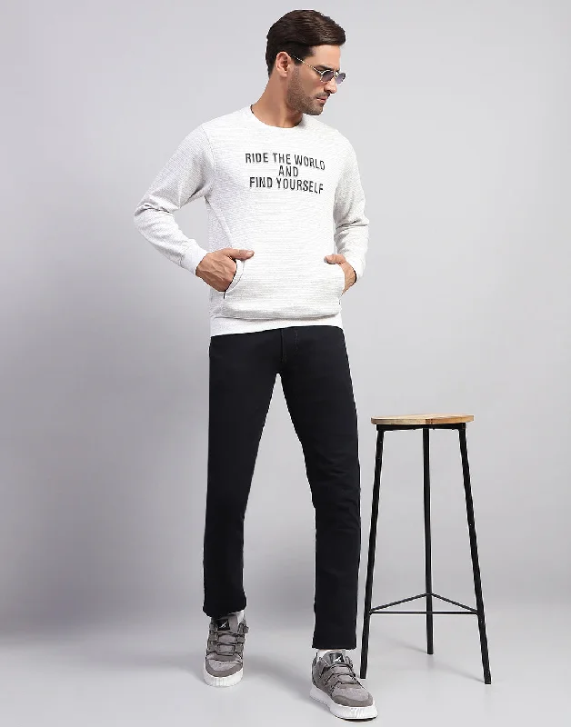 Urban Style Men White Solid Round Neck Full Sleeve Winter T-Shirt