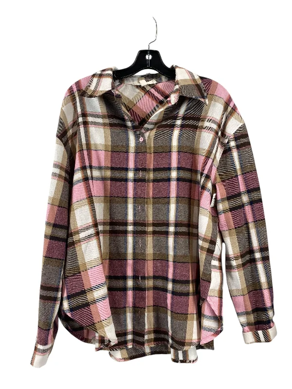 Classic Comfort Top Long Sleeve By Clothes Mentor In Pink, Size: S