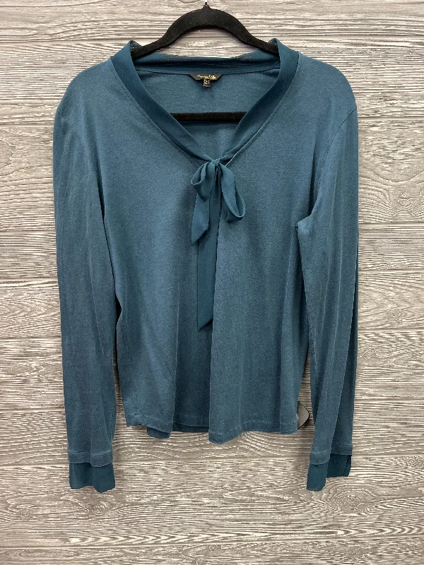 Classic Choice Top Long Sleeve By Clothes Mentor In Teal, Size: M