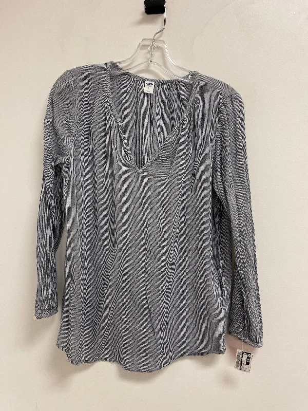 Effortless Outfits Top Long Sleeve By Old Navy In Striped Pattern, Size: M