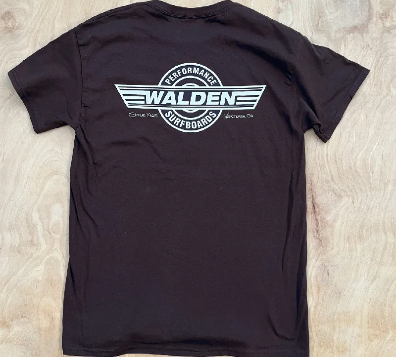 Trendy Casuals Performance logo: tan - Brown