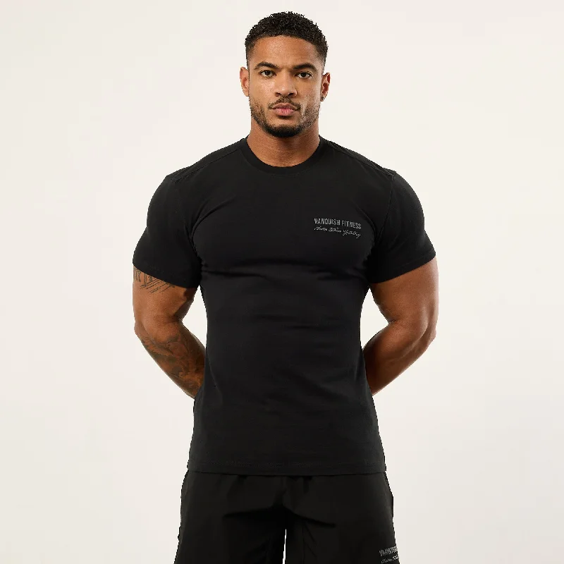 Modern Chic Vanquish Black Signature Fitted T Shirt