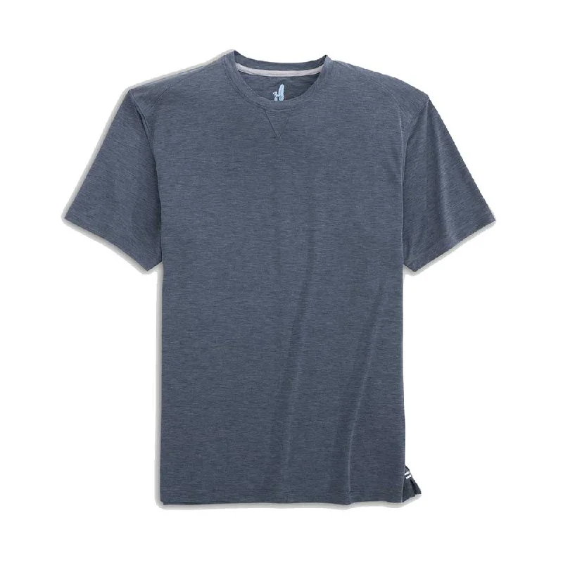 Versatile Items Johnnie-O Course Prep-Formance T-Shirt - Wake*