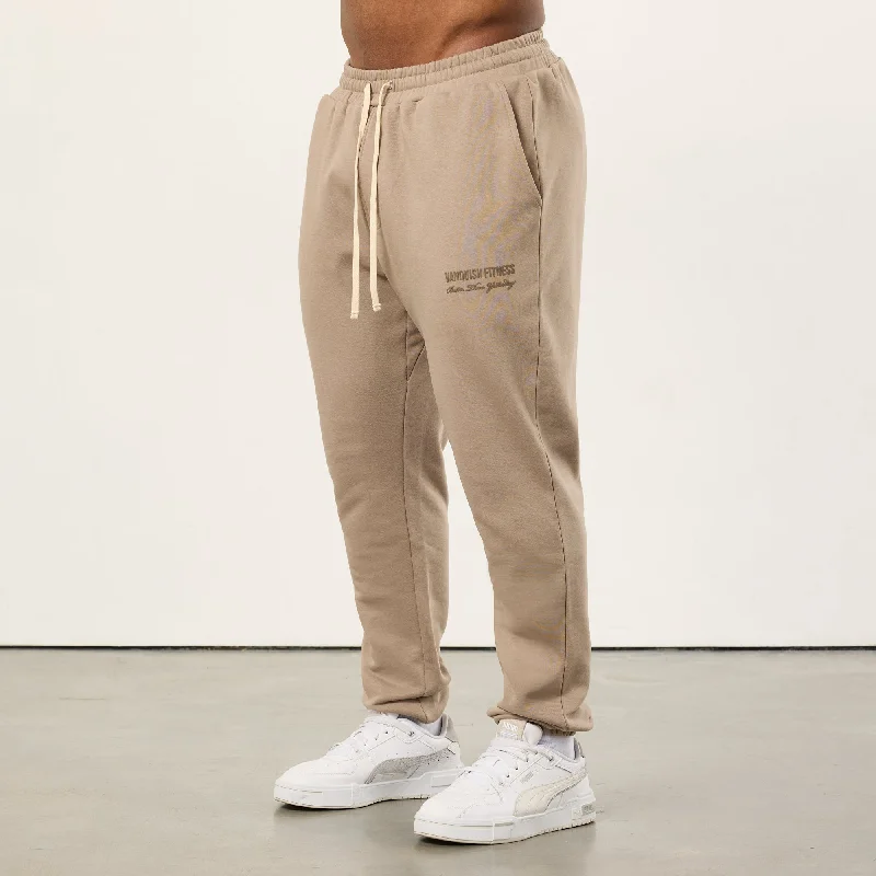 Comfortable Looks Vanquish Sand Signature Tapered Sweatpants