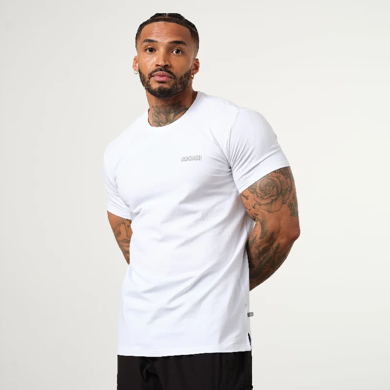 Fashionable And Fashionable Vanquish Essential White Slim Fit Short Sleeve T Shirt