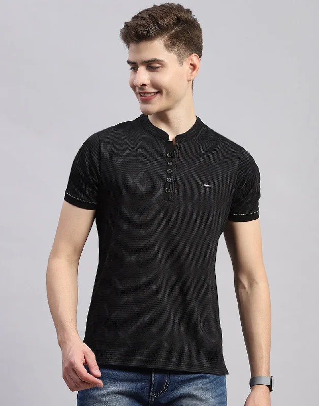 Unique Fashion Men Black Printed Mandarin Neck Half Sleeve T-Shirt