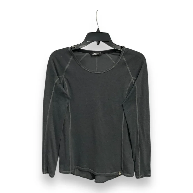 Weekend Comfort Wear Top Long Sleeve By North Face In Grey, Size: S