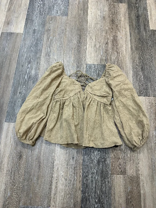 Classic Design Top Long Sleeve By Mustard Seed In Taupe, Size: S