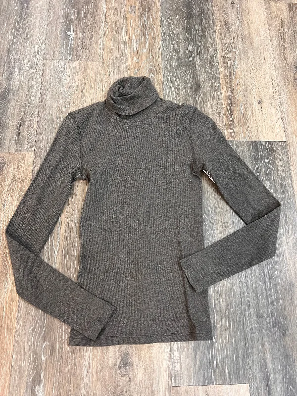 Celebrity Style Top Long Sleeve By Everlane In Brown, Size: Xs