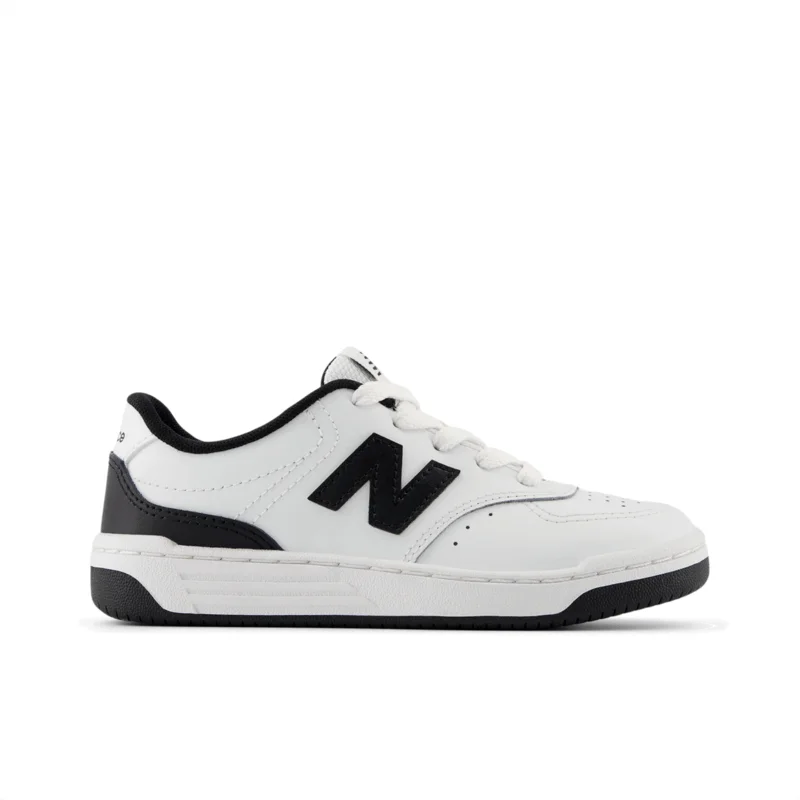 Urban Comfort NEW BALANCE KIDS BB80 WHITE/BLACK BASKETBALL SHOES