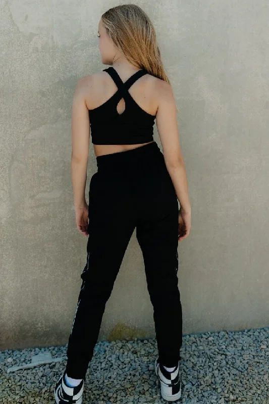 Stark Black