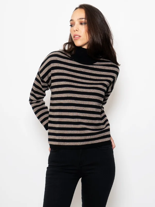 Age-reducing Style Maglia a Righe con Collo Alto Nero/Marrone