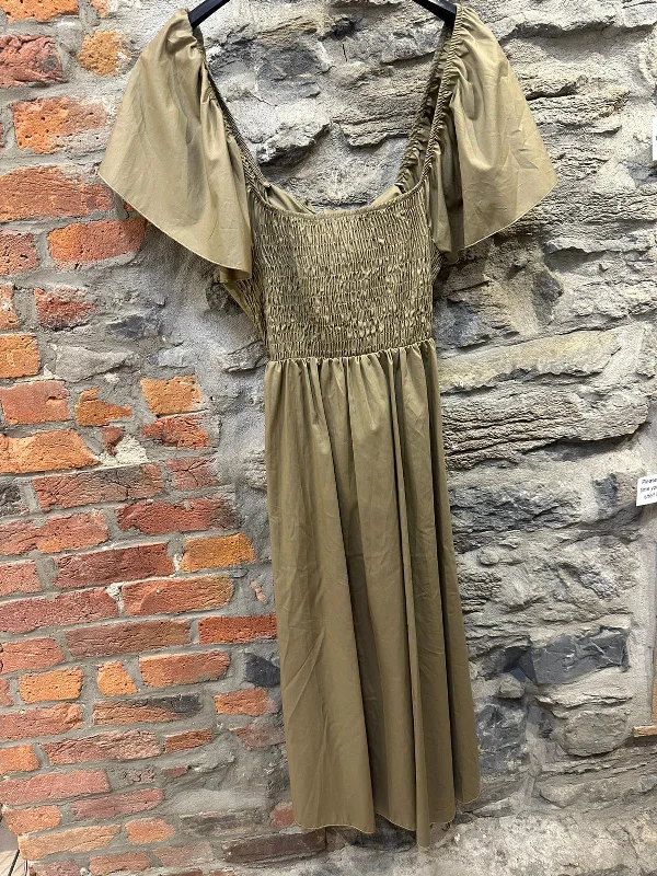 British Style LA- 5154 Robe