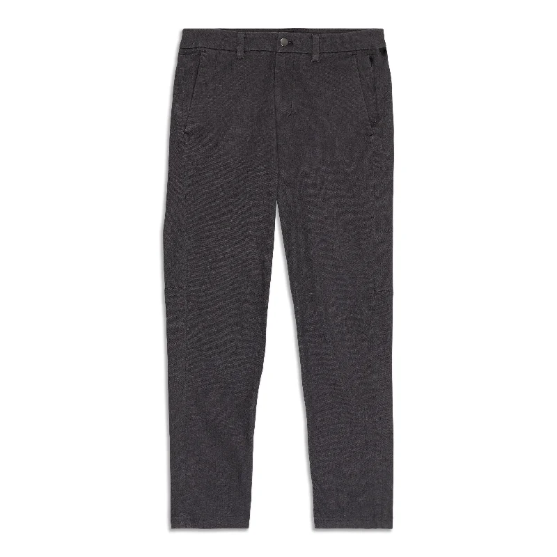 Weekend Wear Commission Pant Slim - Resale